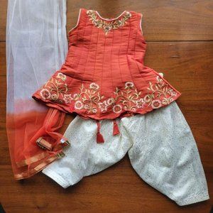 18-24 salwar kameez lengha outfit (indian size 16)